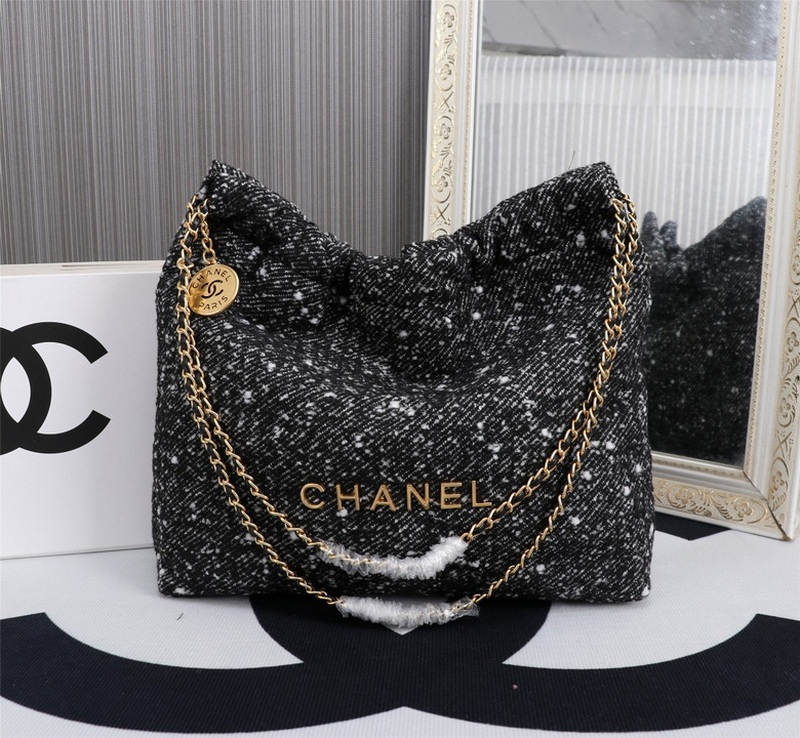 Chanel Handbags 817